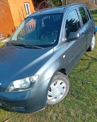 Mazda 2 cena 4500 przebieg: 201000, rok produkcji 2004 z Buk małe 121